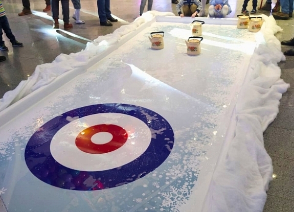 картинка Керлинг по-русски от компании Рент-Бери