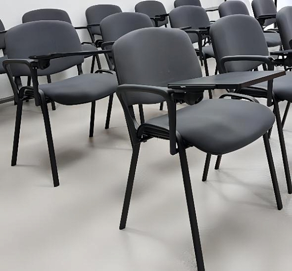 картинка Стул Изо офисный черный от компании Рент-Бери