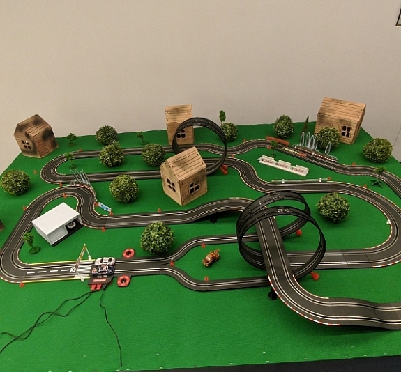 картинка Машинки Слот-кары от компании Рент-Бери