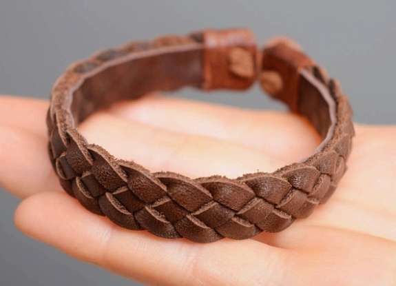 Мастер-класс «Мужские браслеты»