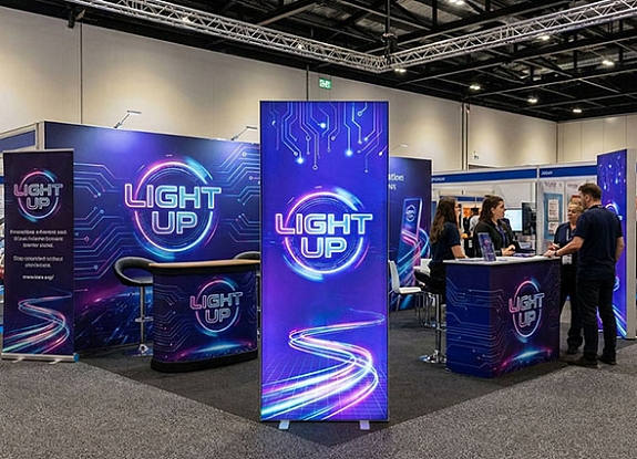 Автоматический тканевый стенд Light Up с двусторонней печатью