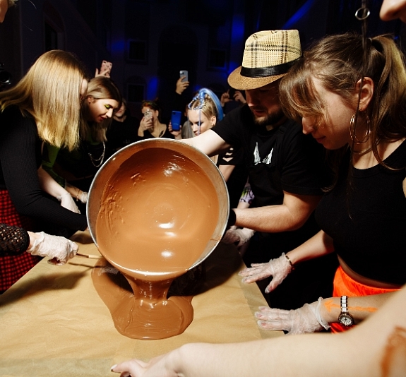 Шоколадная пицца рис 1