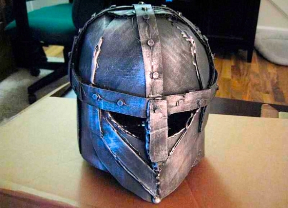 Мастер-класс «Шлемы и мечи»