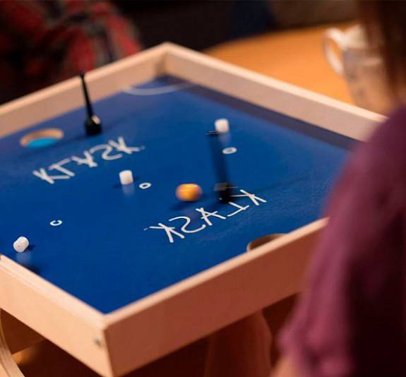 Класк (klask) рис 2