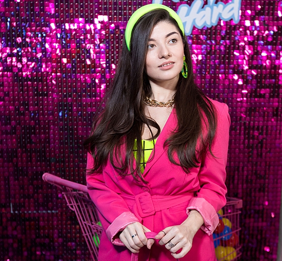 картинка Фотозона «Розовые пайетки» от компании Рент-Бери